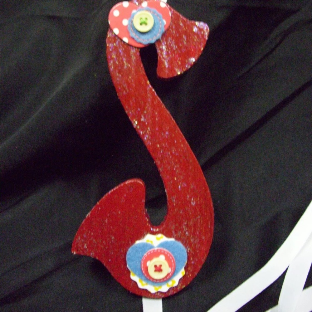 Red letter S barrette holder storage NEW